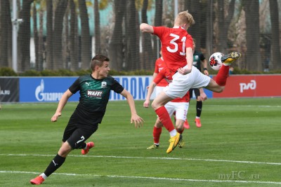 14 т красн - спартак 1.jpg